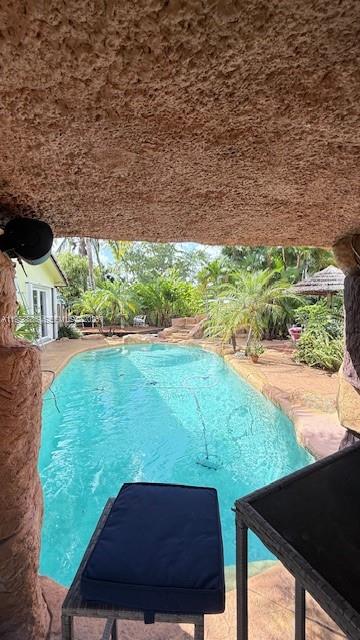 4465 SW 38th Ter Dania Beach, FL 33312