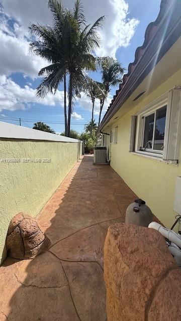 4465 SW 38th Ter Dania Beach, FL 33312