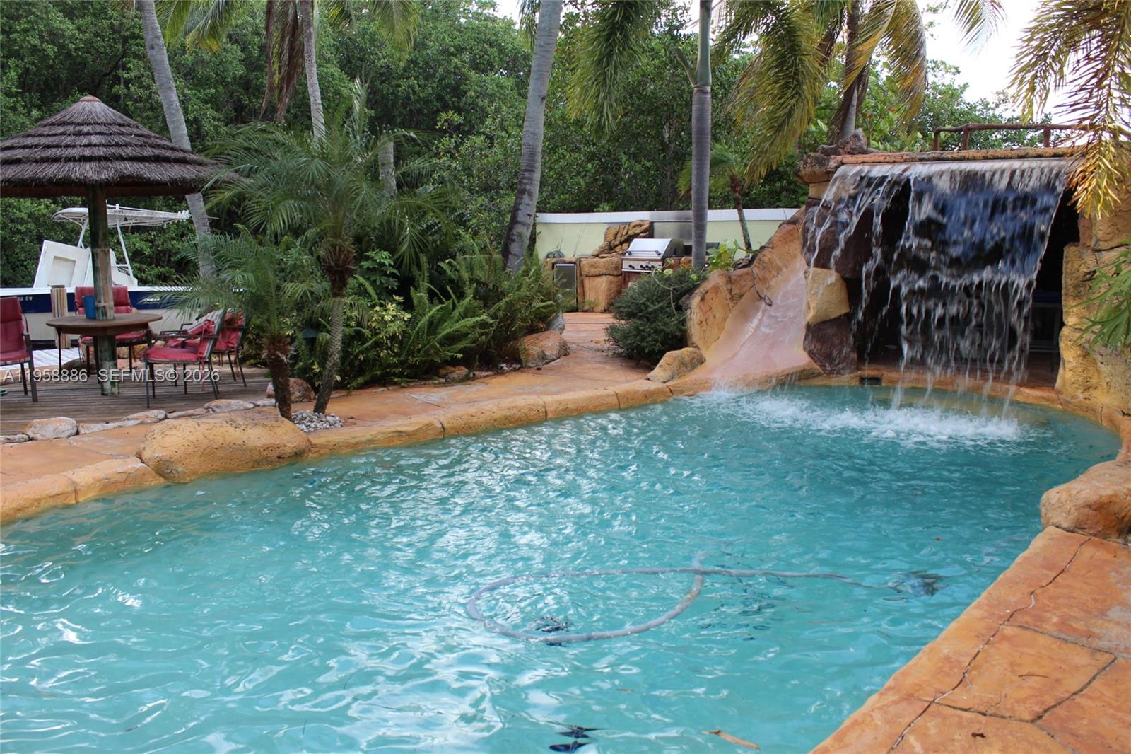 4465 SW 38th Ter Dania Beach, FL 33312