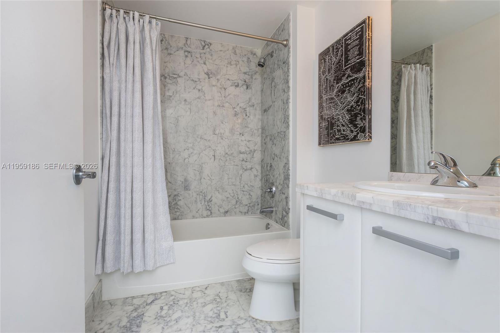 image Vizcayne North15