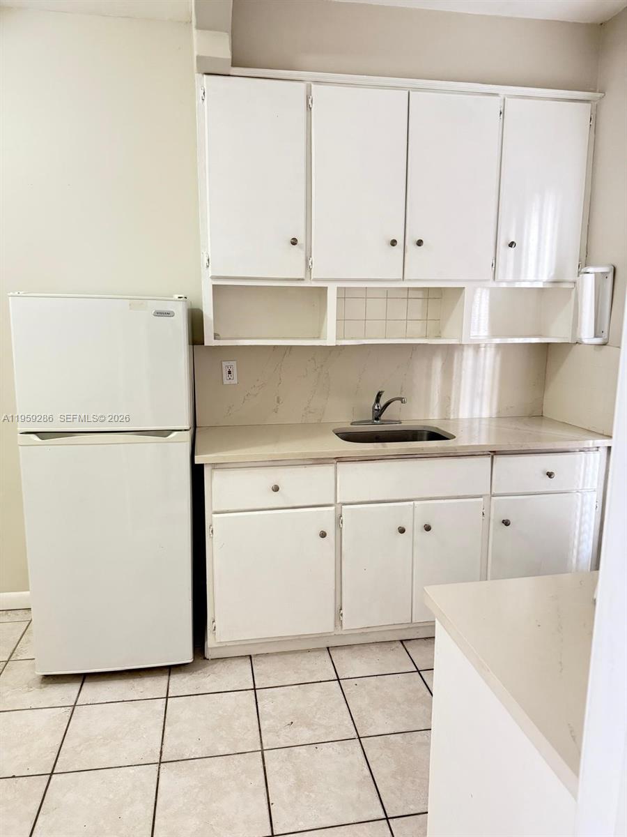 1007 Meridian Ave #9 Miami Beach, FL 33139