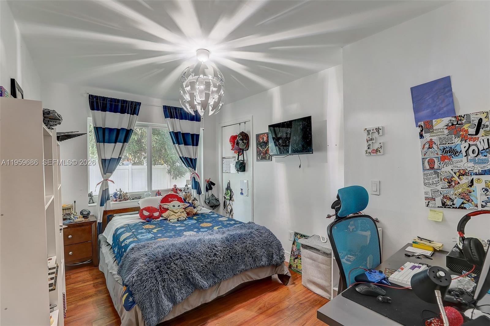 14530 Garden Dr Miami, FL 33168