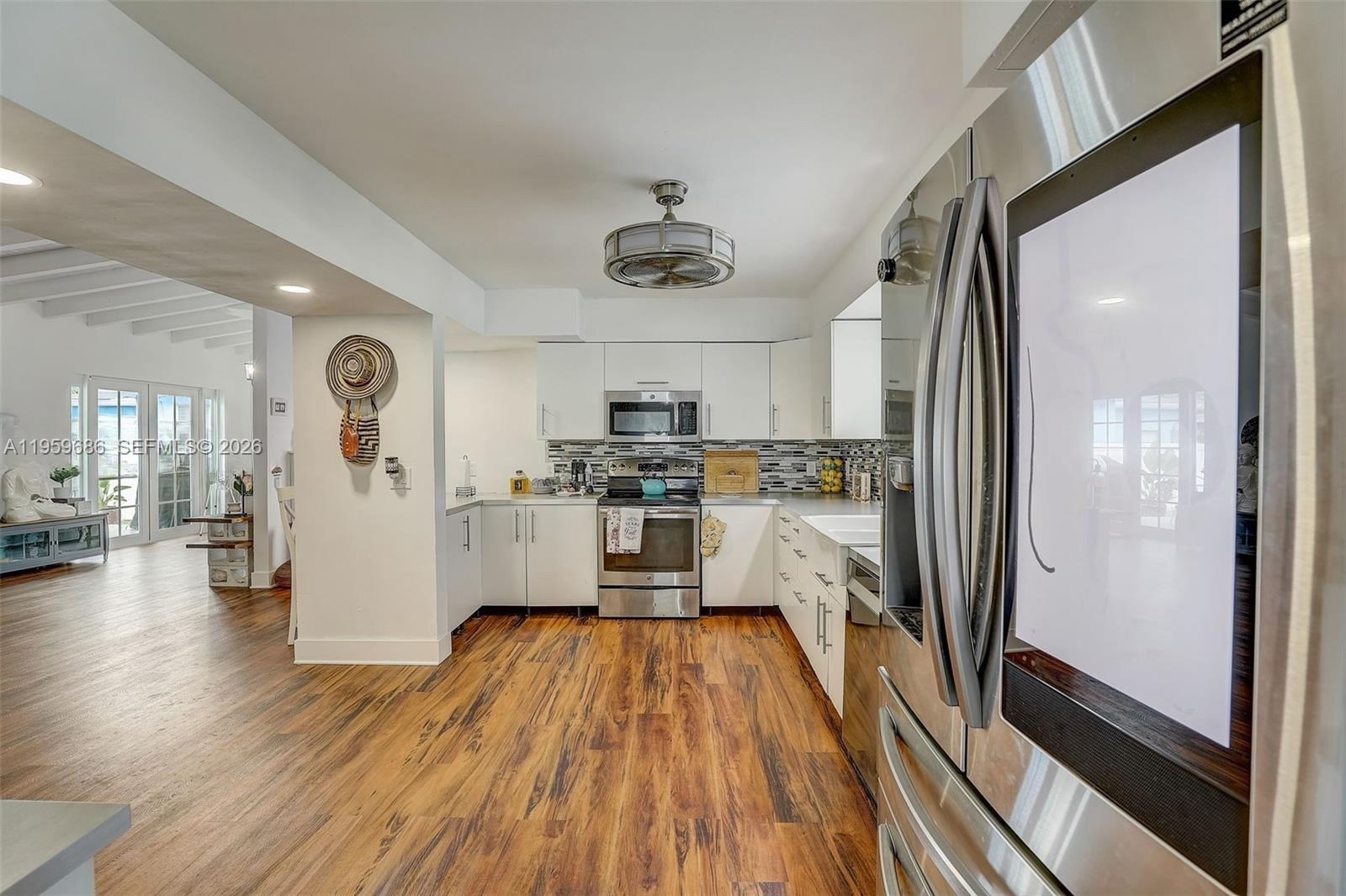 14530 Garden Dr Miami, FL 33168