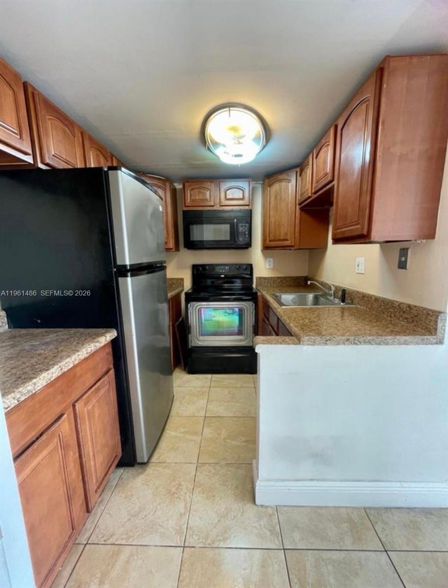 9405 W Flagler St #D403 Miami, FL 33174