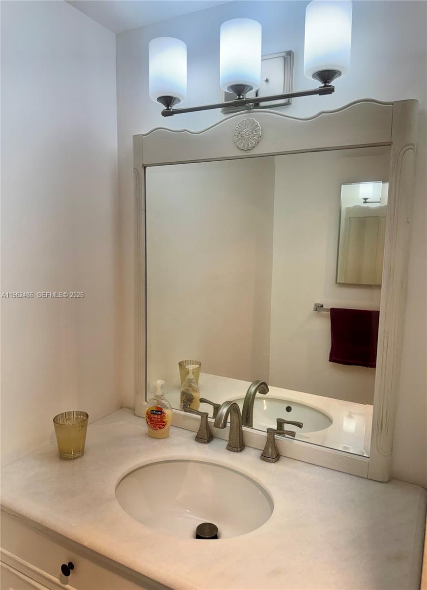 3750 NE 169th St #Apt.G.405 North Miami Beach, FL 33160