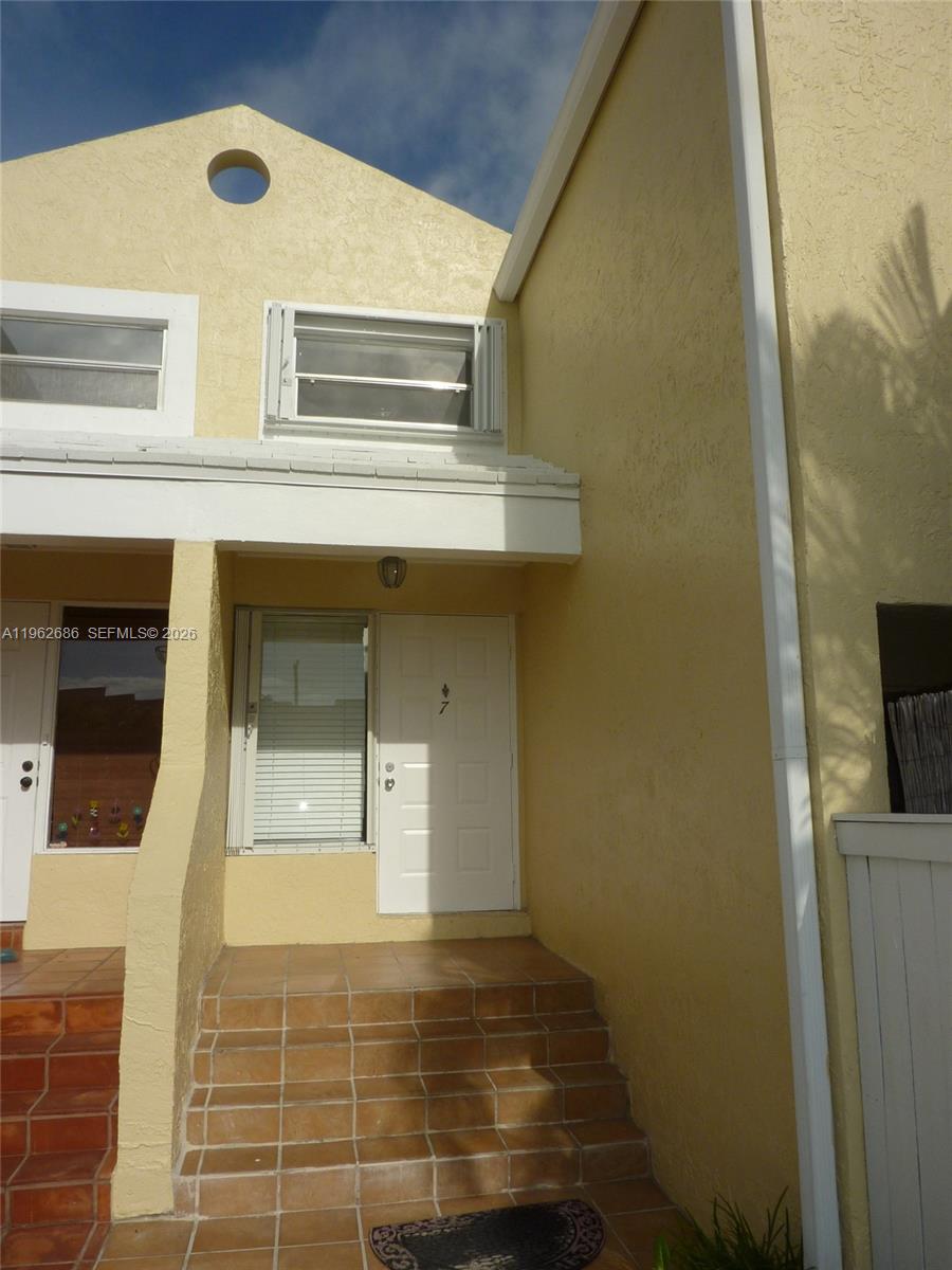 4535 SW 68th Ct Cir #7