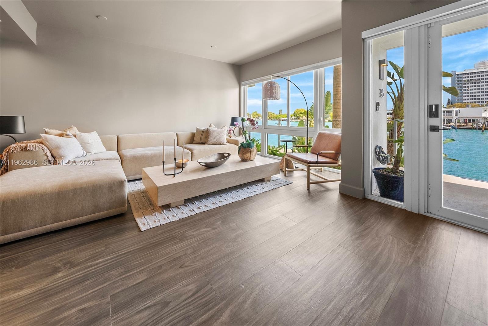 95 N Shore Dr Miami Beach, FL 33141