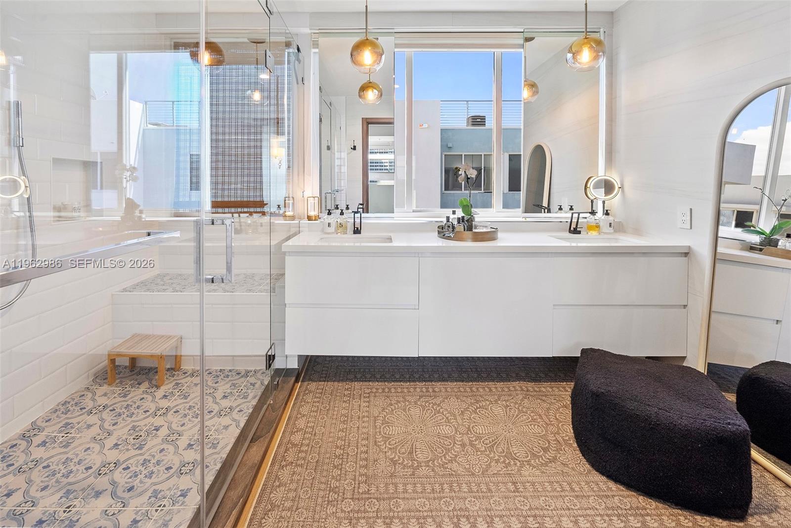 95 N Shore Dr Miami Beach, FL 33141