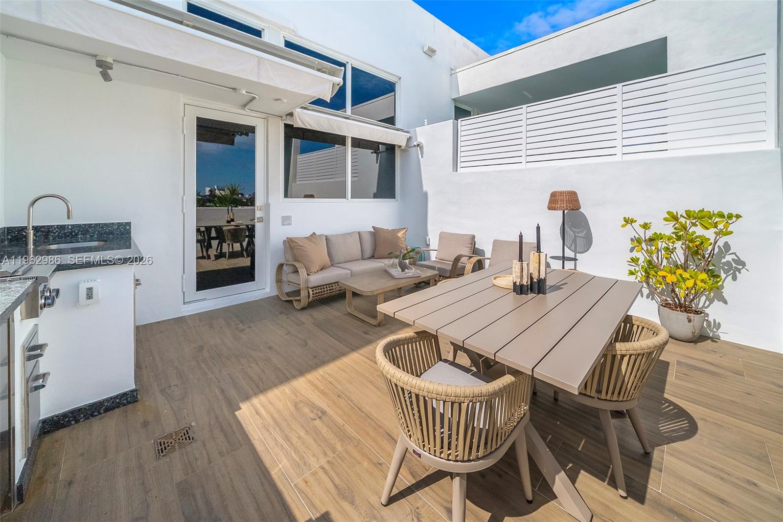 95 N Shore Dr Miami Beach, FL 33141