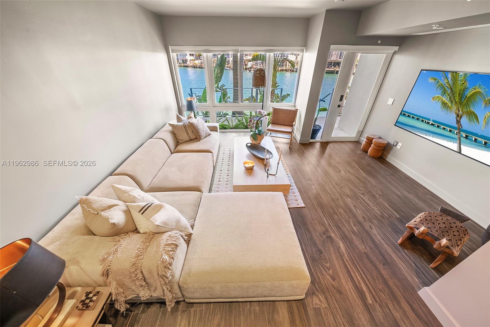 95 N Shore Dr Miami Beach, FL 33141