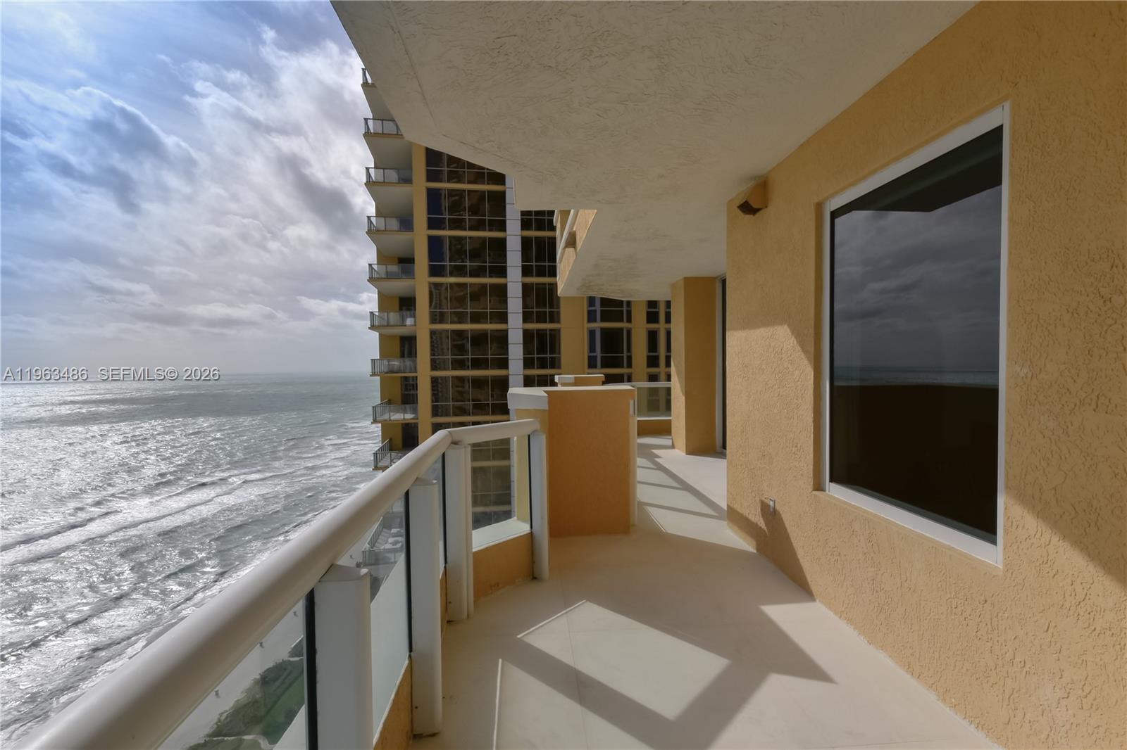 image Acqualina Residences24