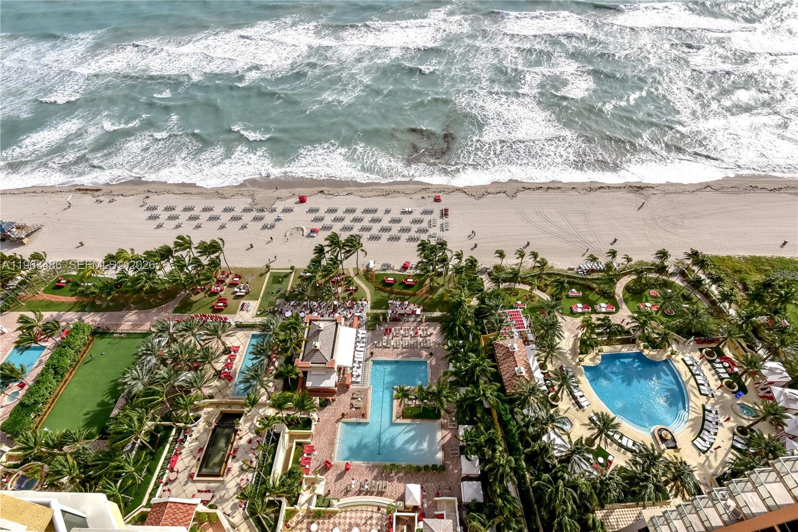 image Acqualina Residences25