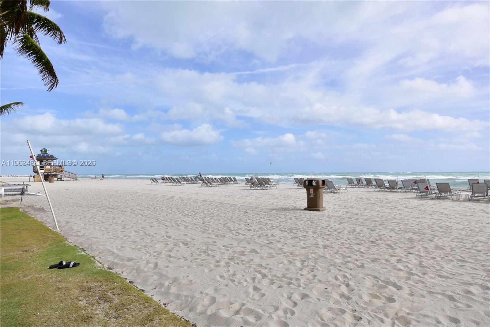 image Acqualina Residences33