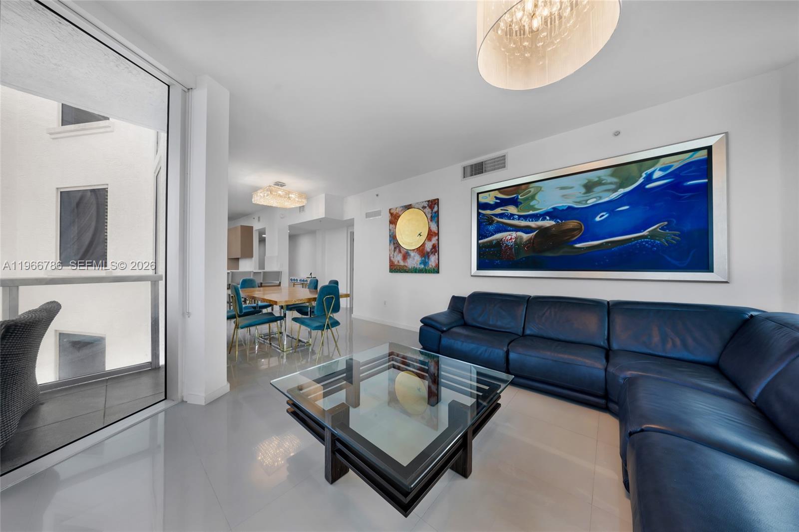 image 3030 Aventura18