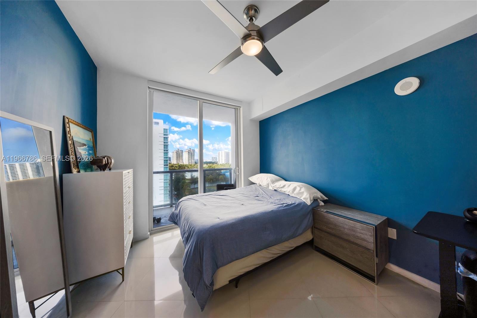 image 3030 Aventura32