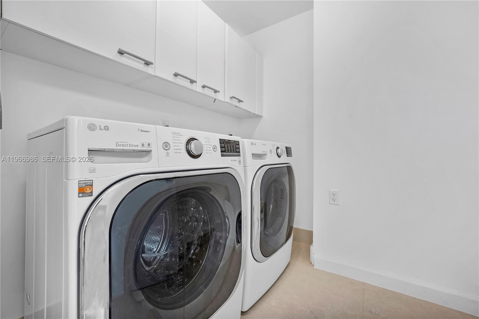 17121 Collins Ave #4803 Sunny Isles Beach, FL 33160