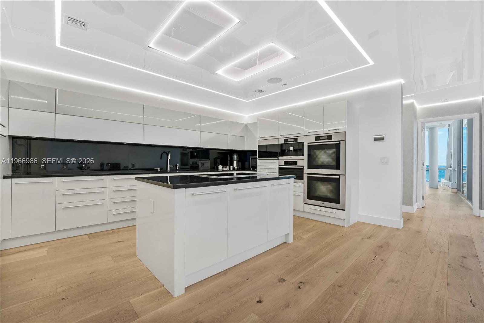 17121 Collins Ave #4803 Sunny Isles Beach, FL 33160