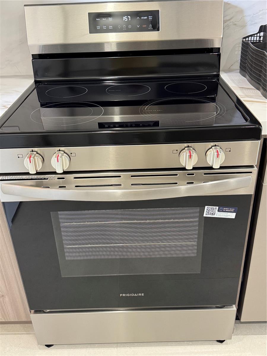 1900 W 54th St #219 Hialeah, FL 33012