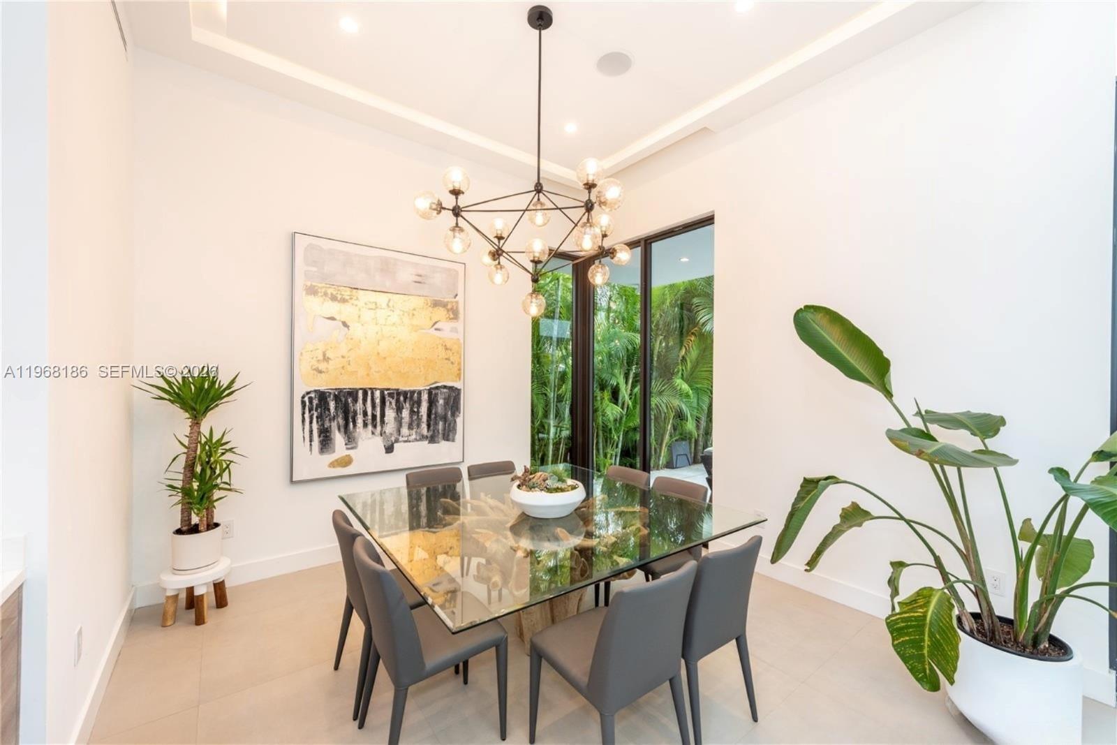 2550 Overbrook St Miami, FL 33133