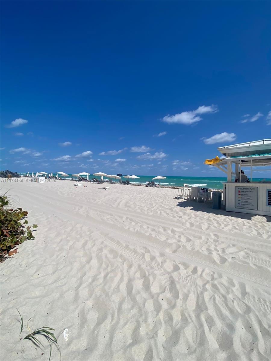 4775 Collins Ave #2407 Miami Beach, FL 33140