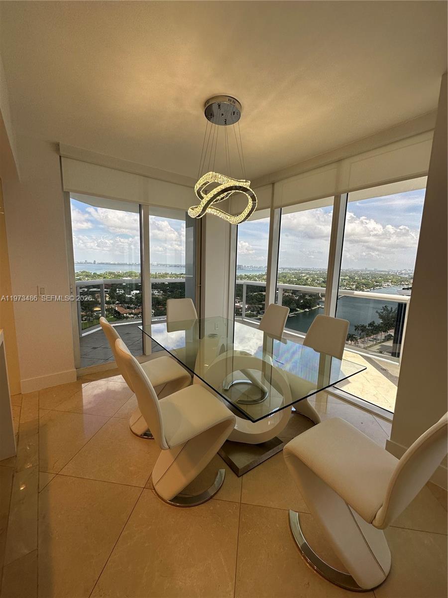4775 Collins Ave #2407 Miami Beach, FL 33140