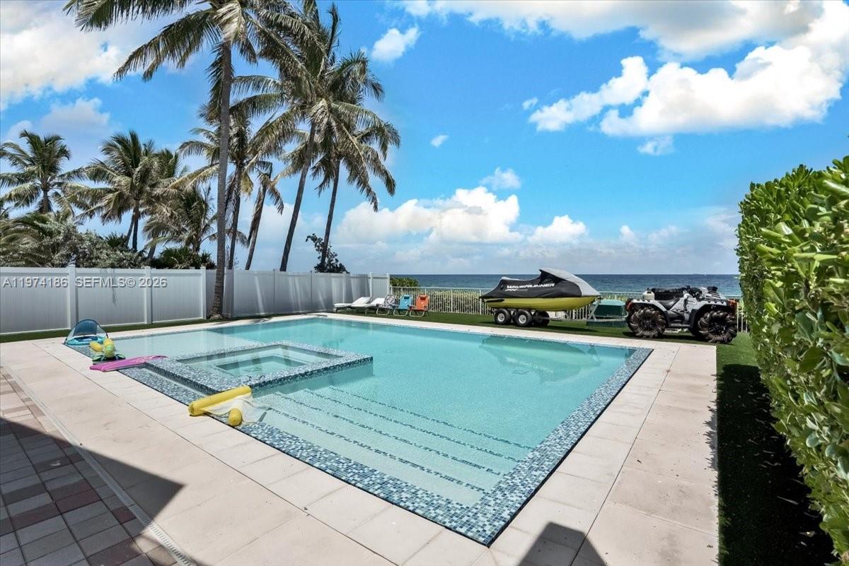 Undisclosed Address Fort Lauderdale, FL 33308