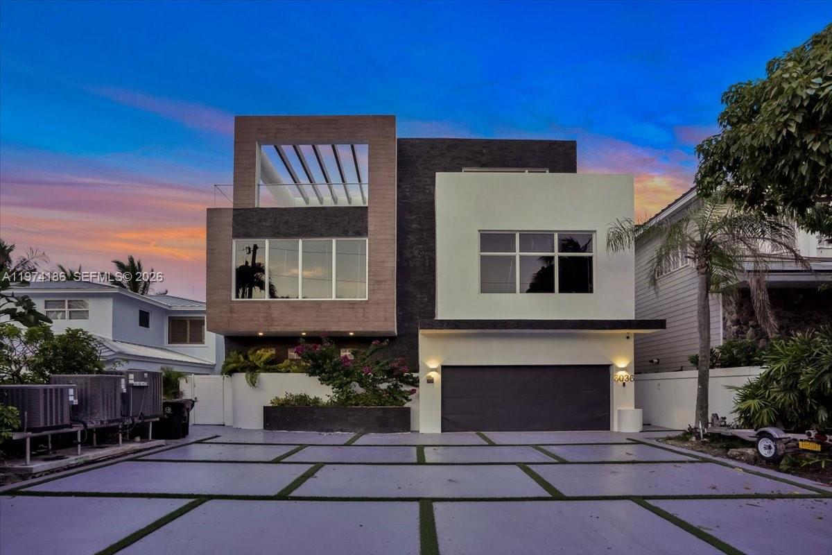 Undisclosed Address Fort Lauderdale, FL 33308