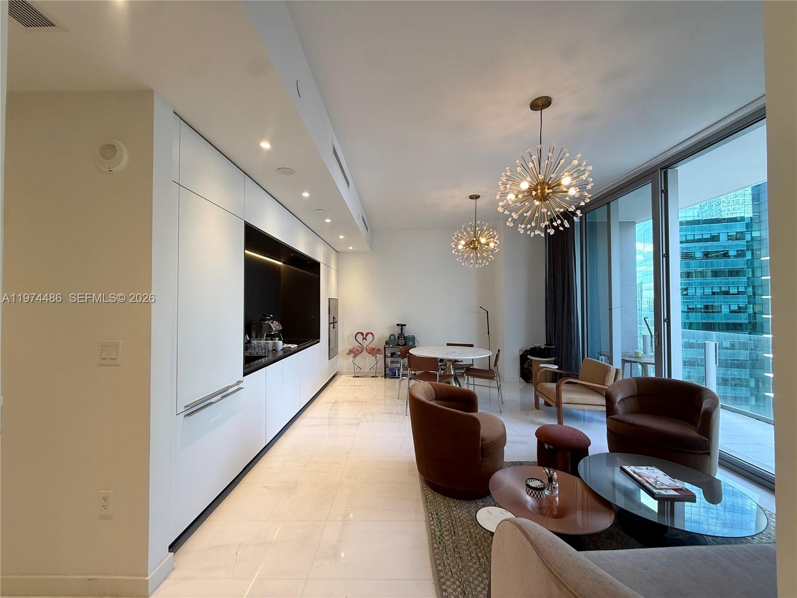 300 Biscayne Blvd Way #3908 Miami, FL 33131