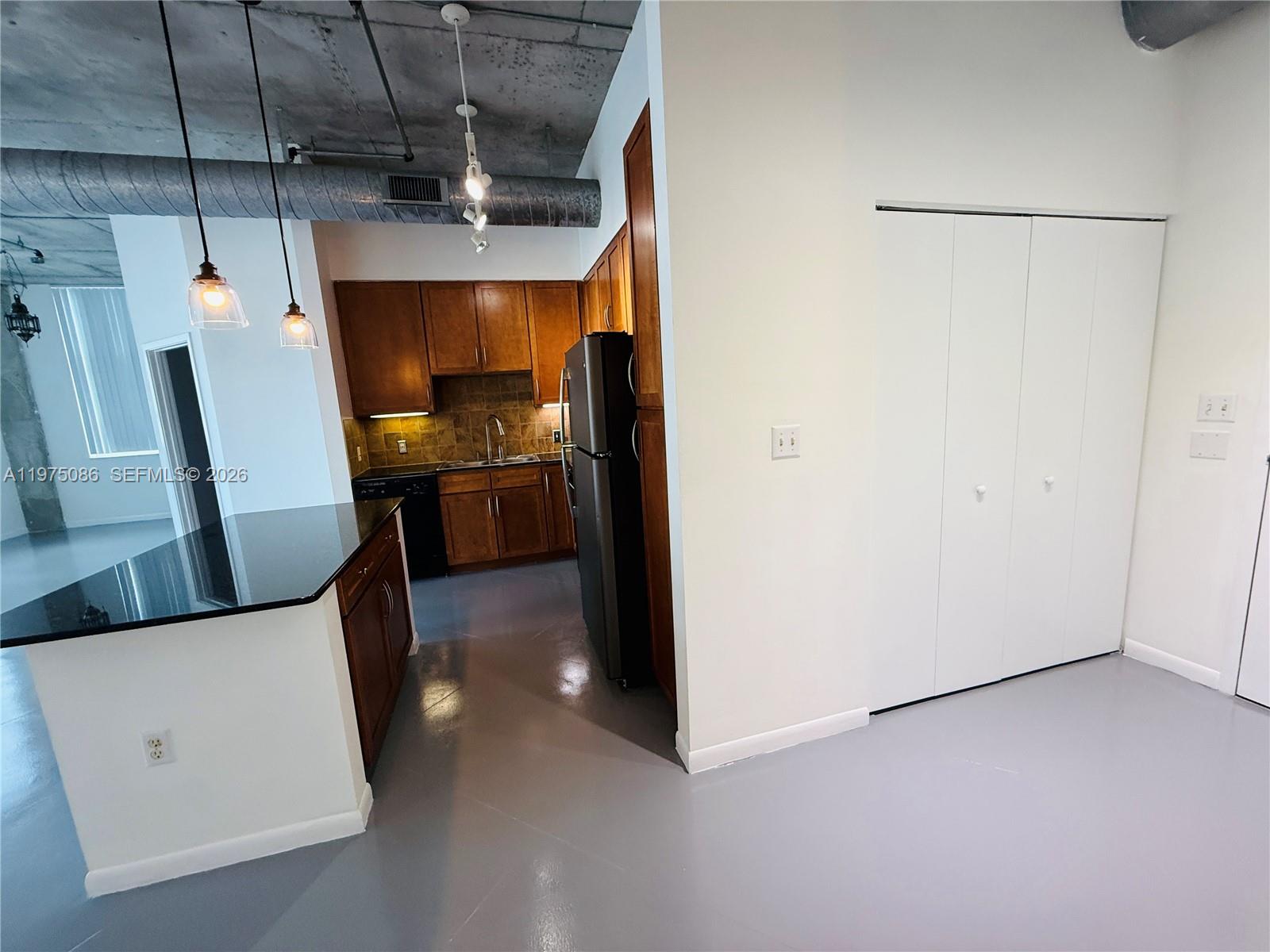 image Cite on the Bay East9