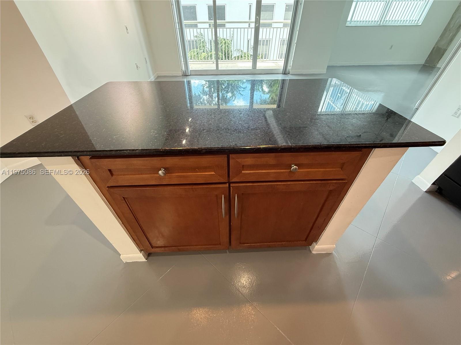 image Cite on the Bay East12