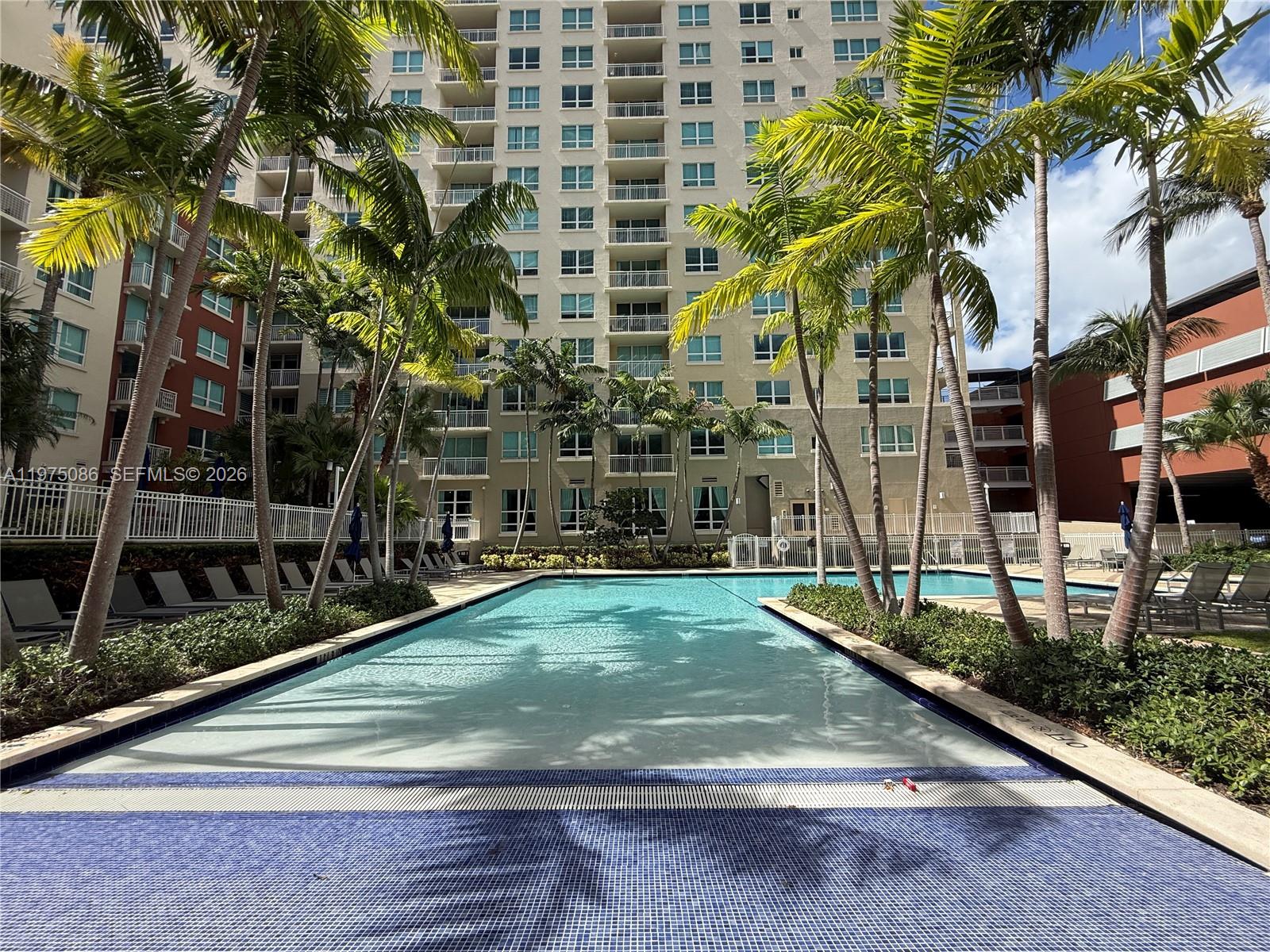 image Cite on the Bay East37