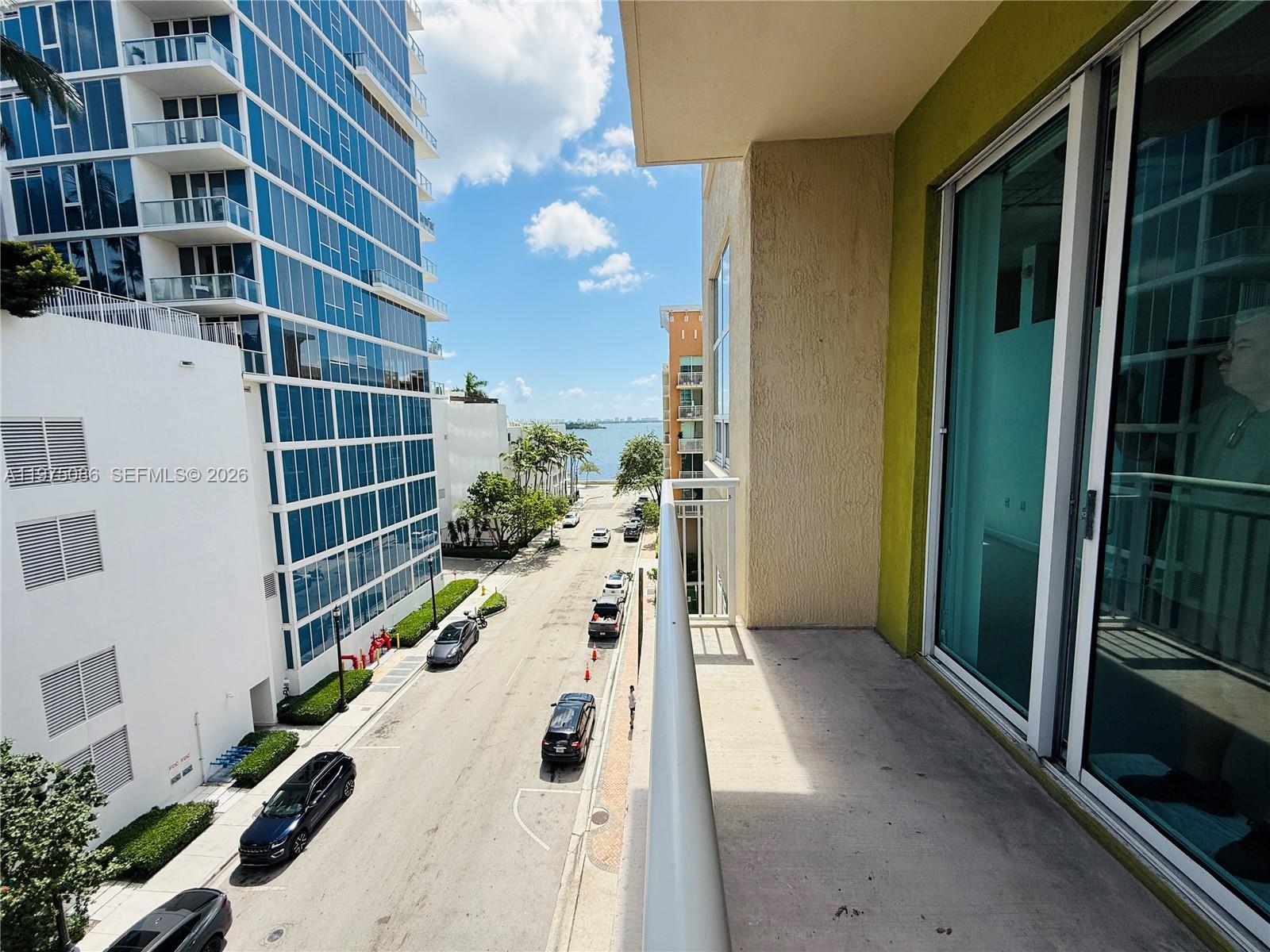 image Cite on the Bay East4