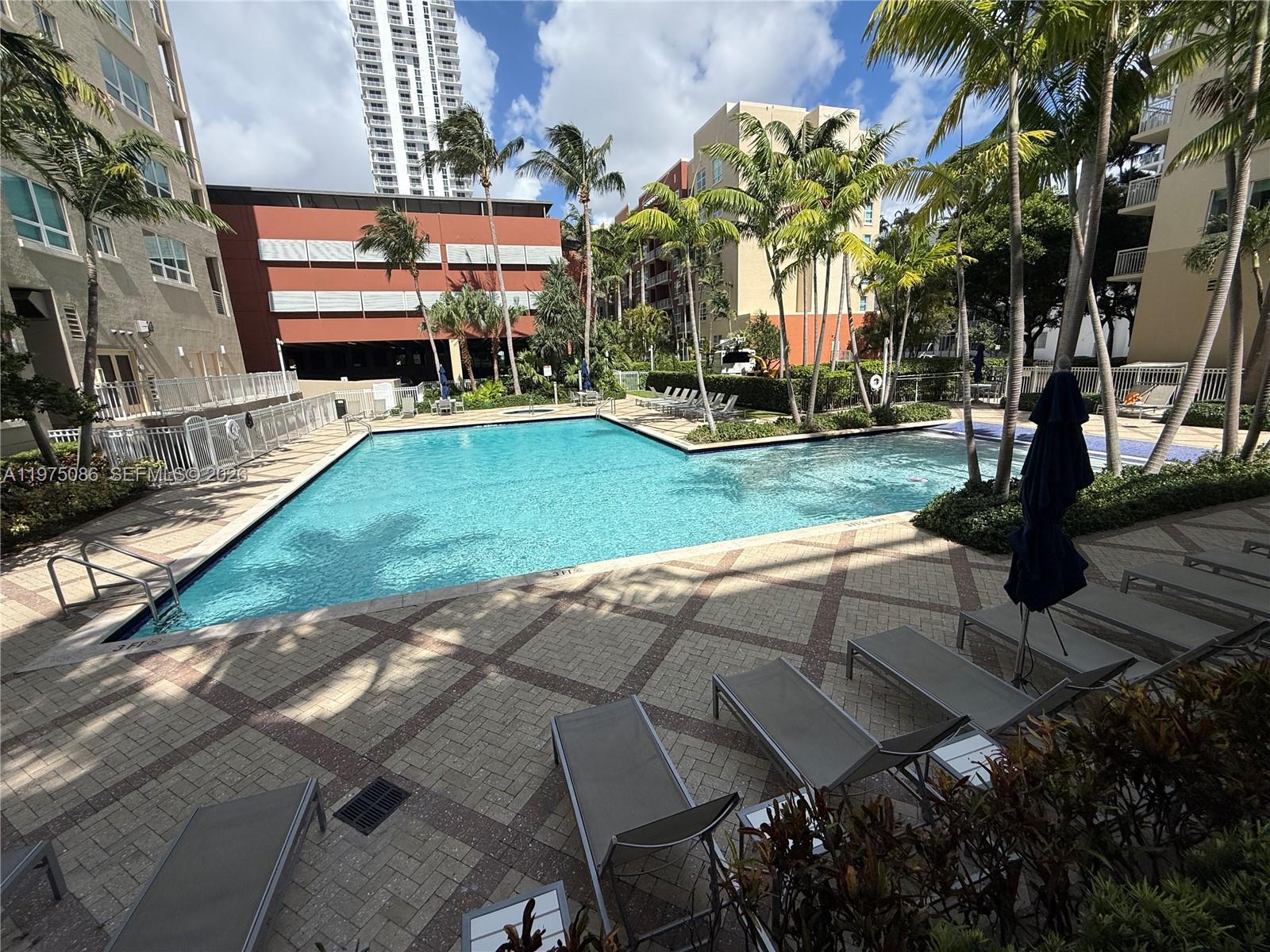 image Cite on the Bay East50