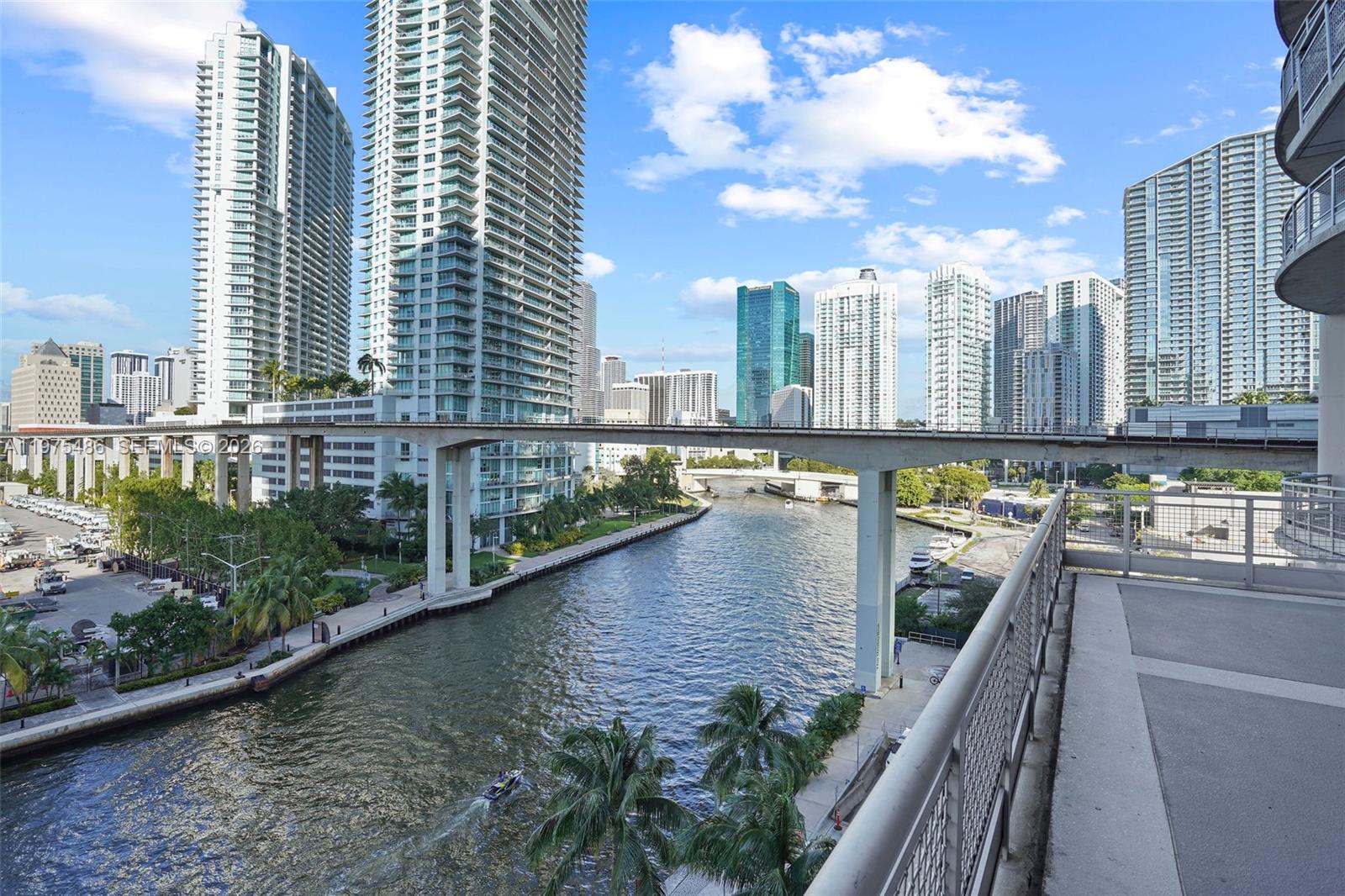 690 SW 1st Ct #2730 Miami, FL 33130