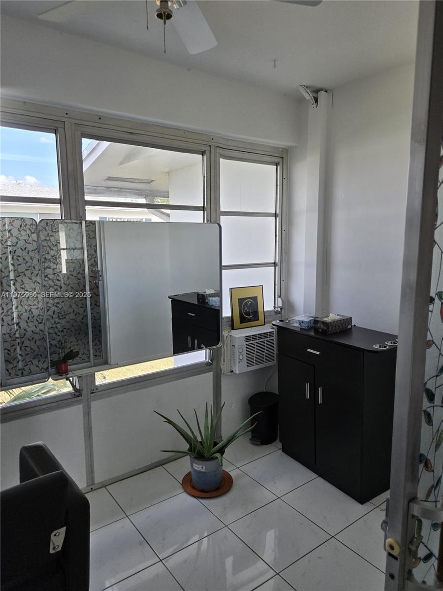 6560 Winfield Blvd #205 Margate, FL 33063