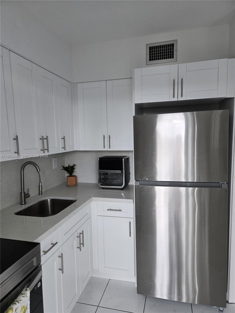 6560 Winfield Blvd #205 Margate, FL 33063