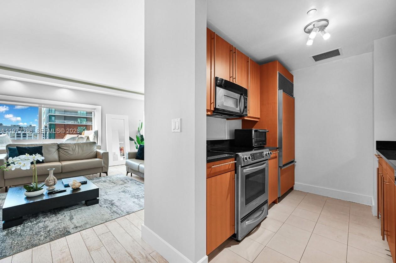 1435 Brickell Ave #3401 Miami, FL 33131