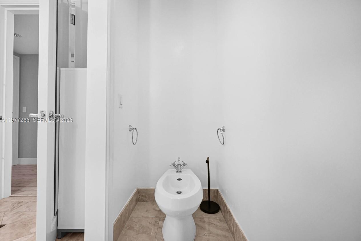 1435 Brickell Ave #3401 Miami, FL 33131