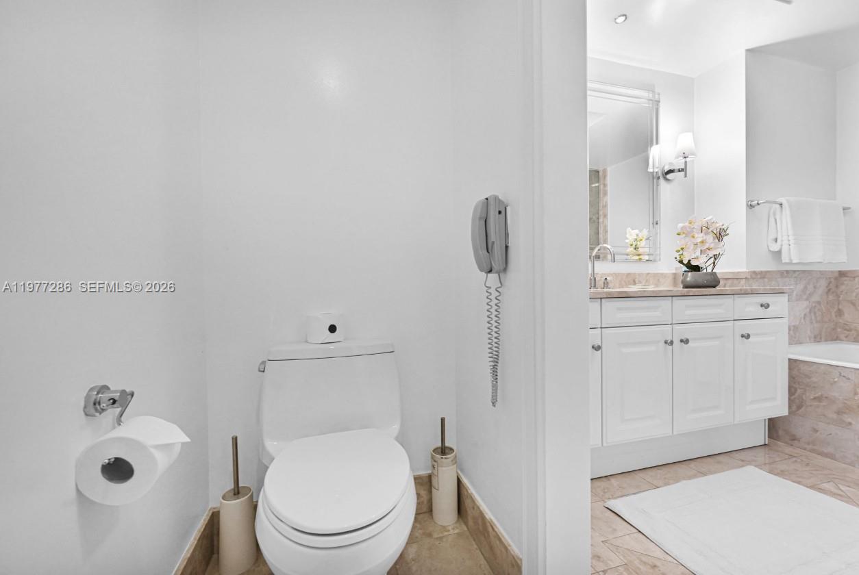 1435 Brickell Ave #3401 Miami, FL 33131