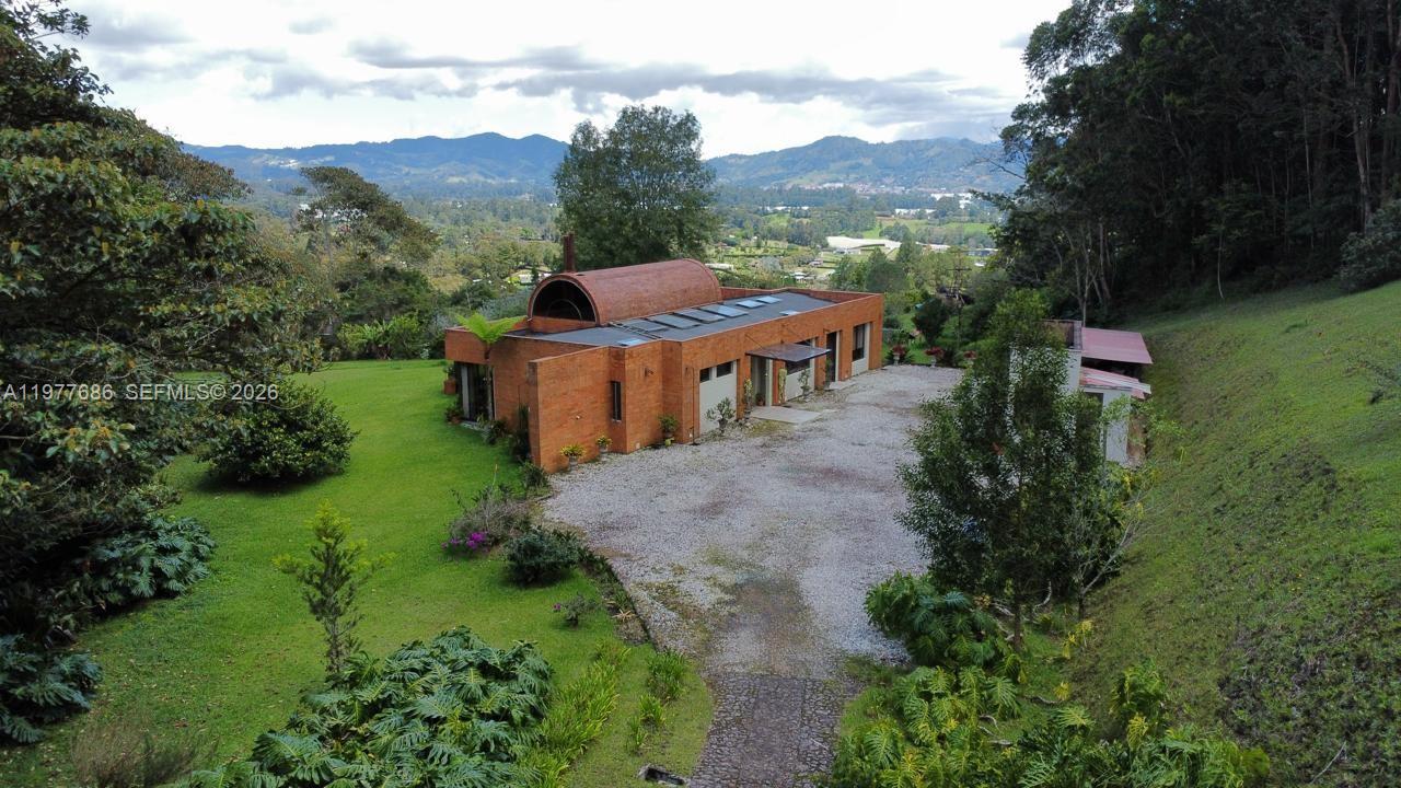 183 Parcelacion El Yarumo 