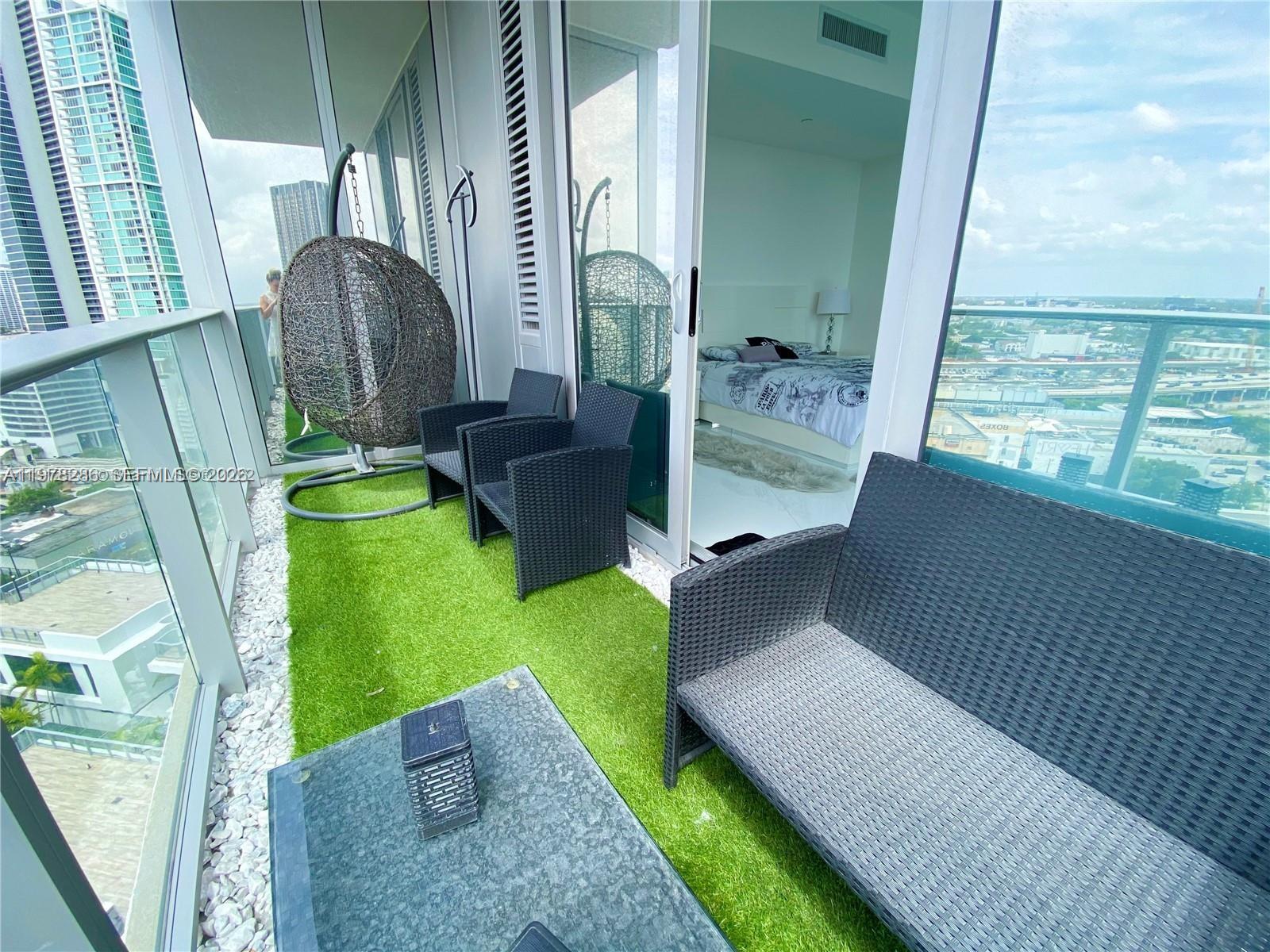 image Paramount Miami Worldcenter4