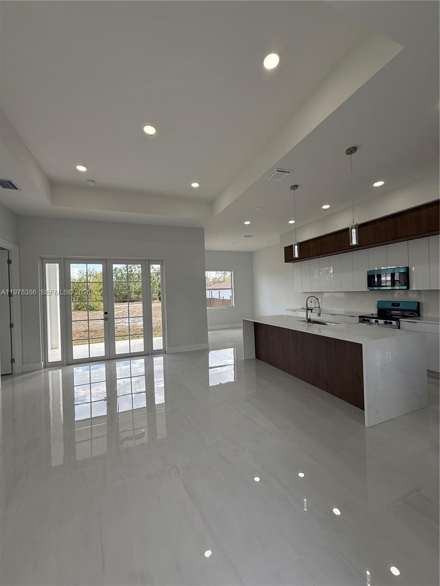 3071 39th Lehigh Acres, FL 33976