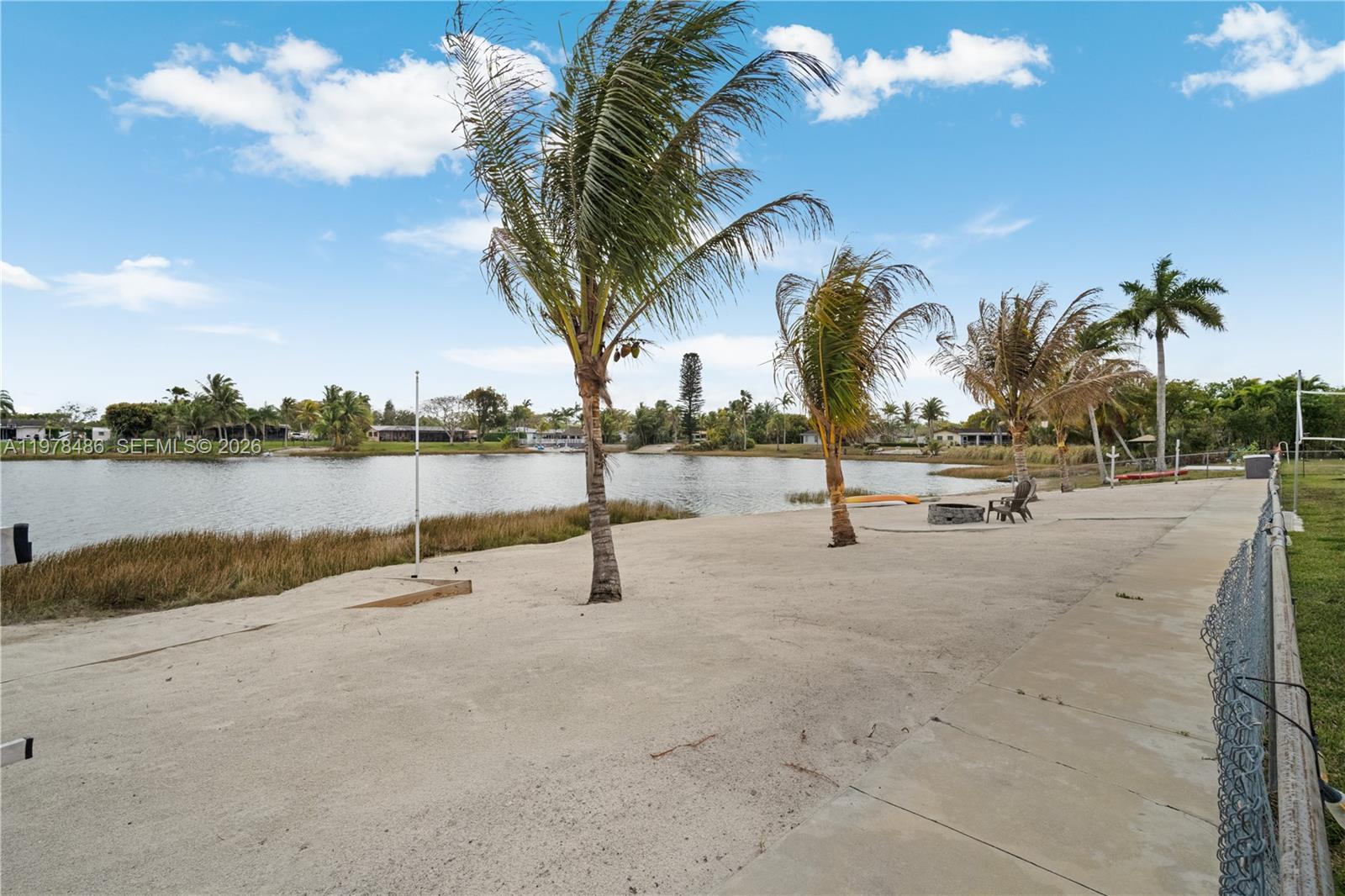 11012 SW 117th St Miami, FL 33176