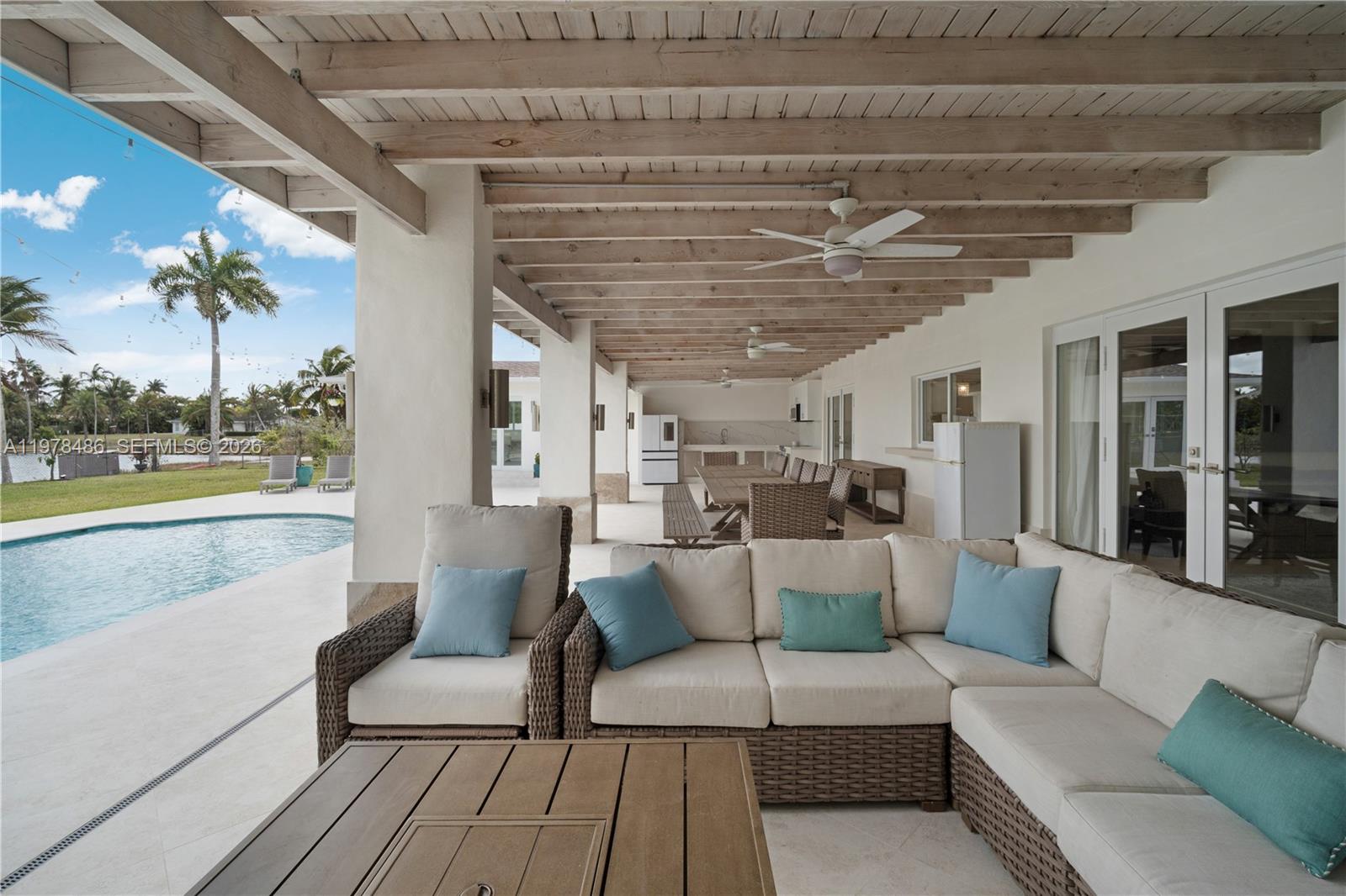 11012 SW 117th St Miami, FL 33176