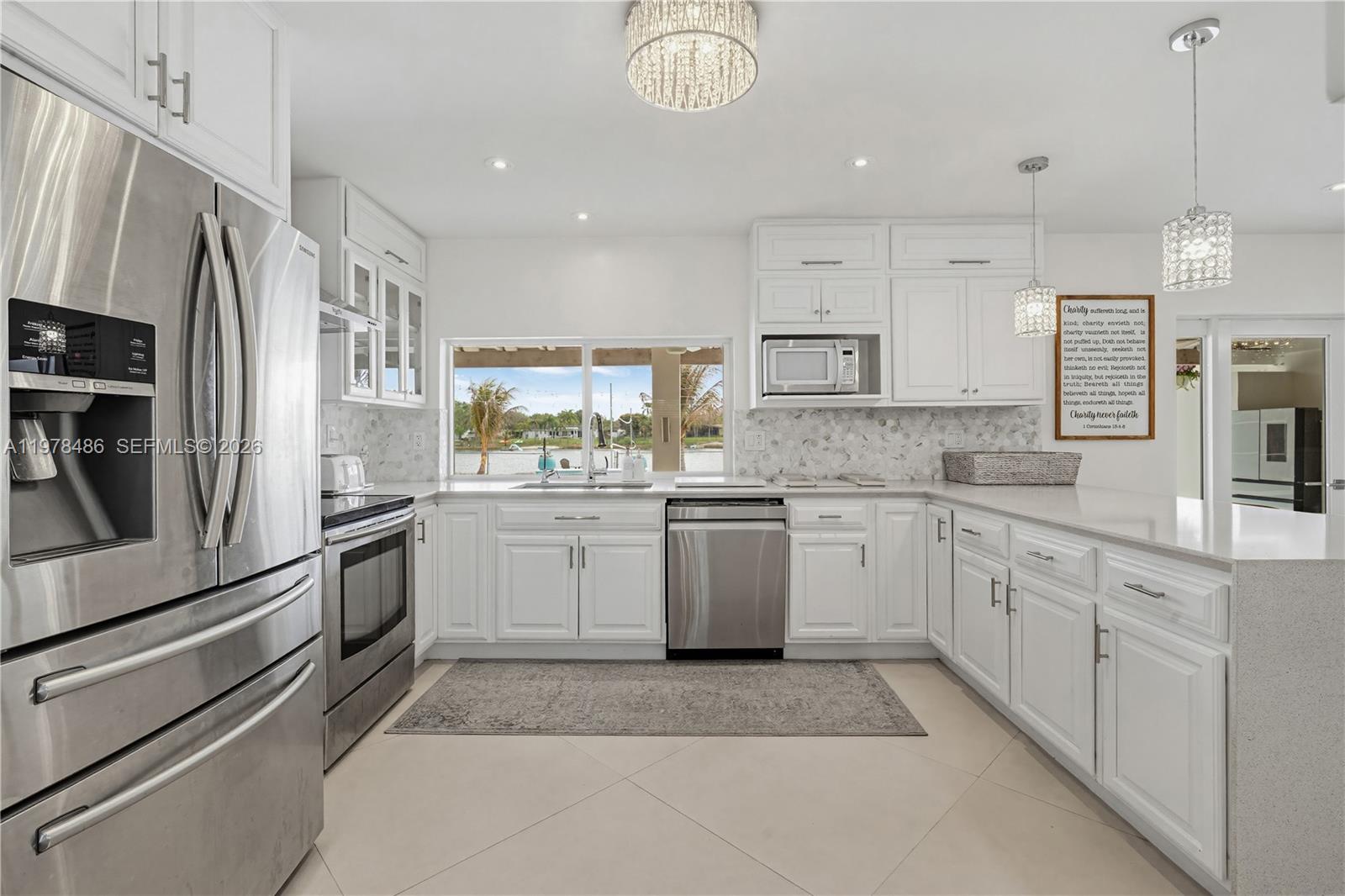 11012 SW 117th St Miami, FL 33176