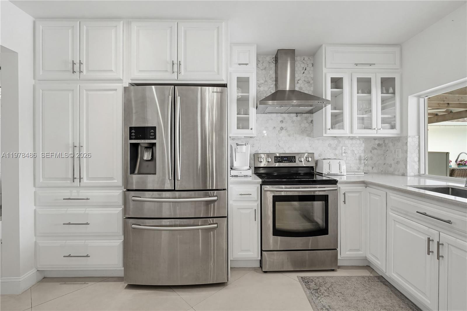 11012 SW 117th St Miami, FL 33176