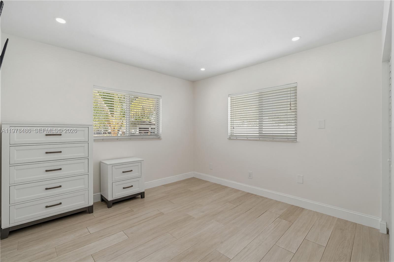 11012 SW 117th St Miami, FL 33176