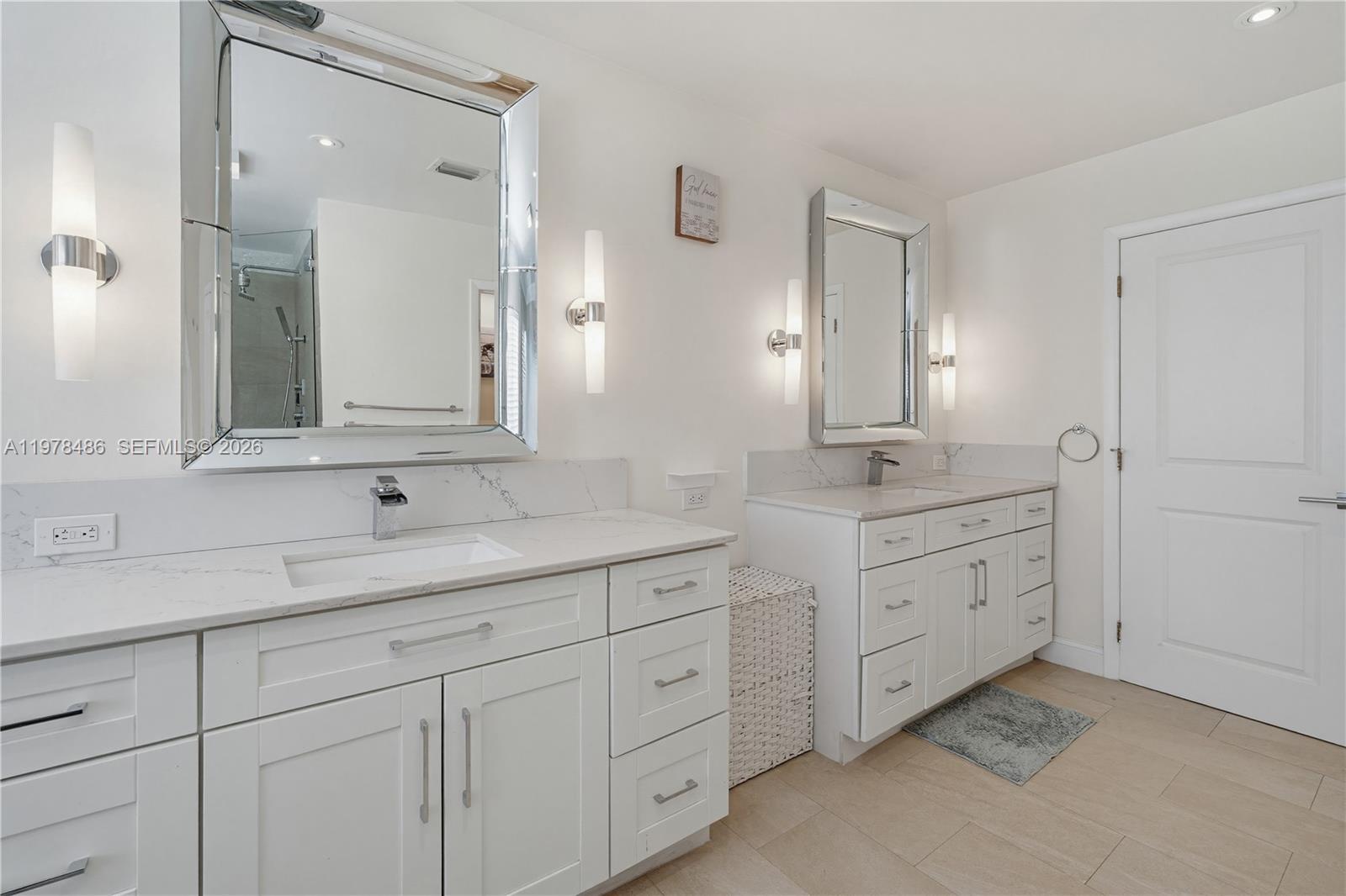 11012 SW 117th St Miami, FL 33176