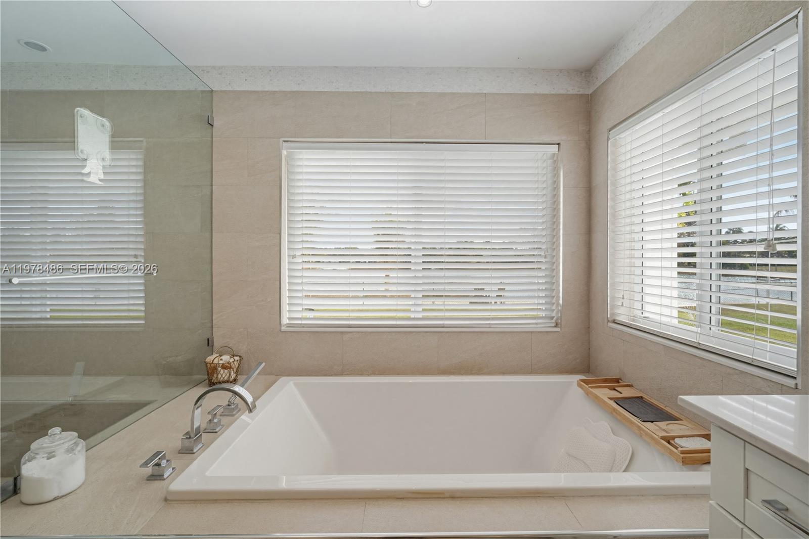 11012 SW 117th St Miami, FL 33176