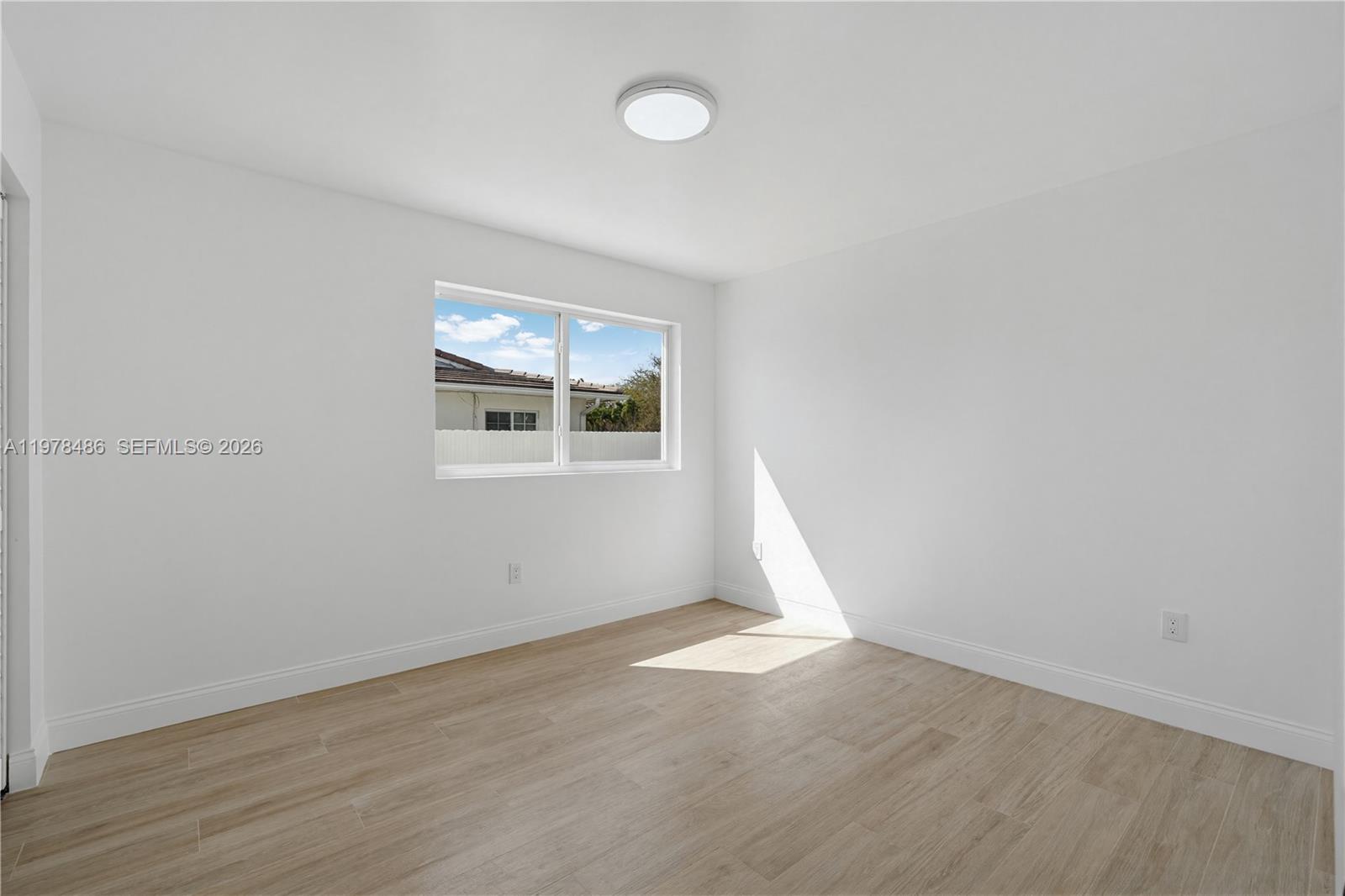 11012 SW 117th St Miami, FL 33176